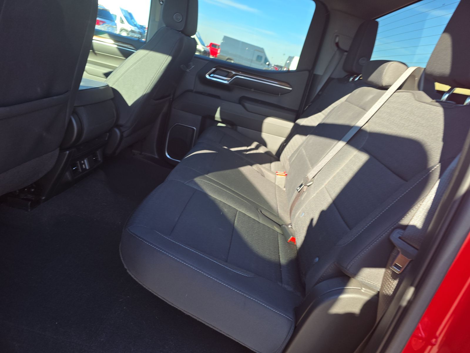 2023 Chevrolet Silverado 1500 LT AWD