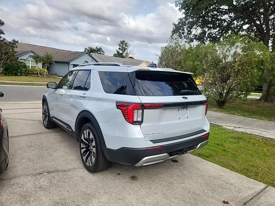 2025 Ford Explorer Platinum AWD