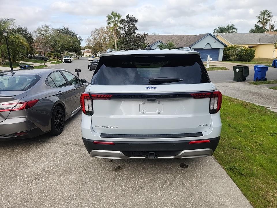 2025 Ford Explorer Platinum AWD
