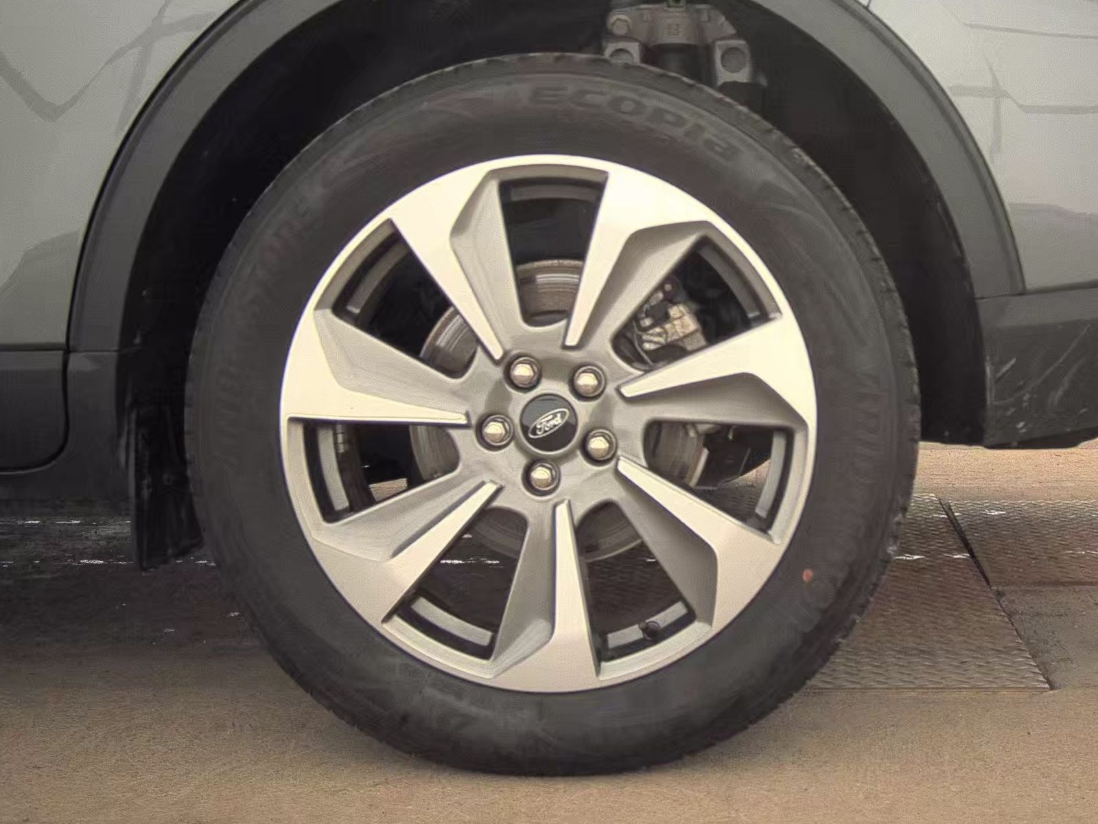 2025 Ford Escape Hybrid Platinum AWD