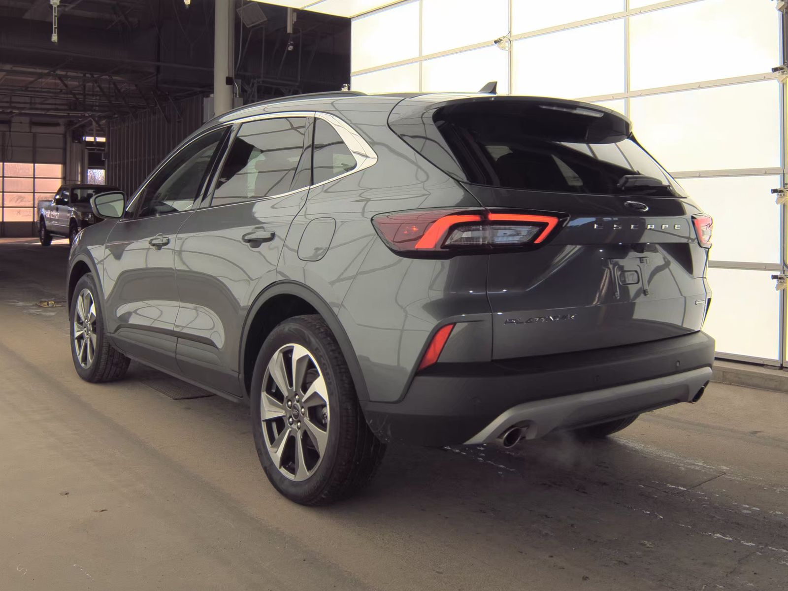 2025 Ford Escape Hybrid Platinum AWD