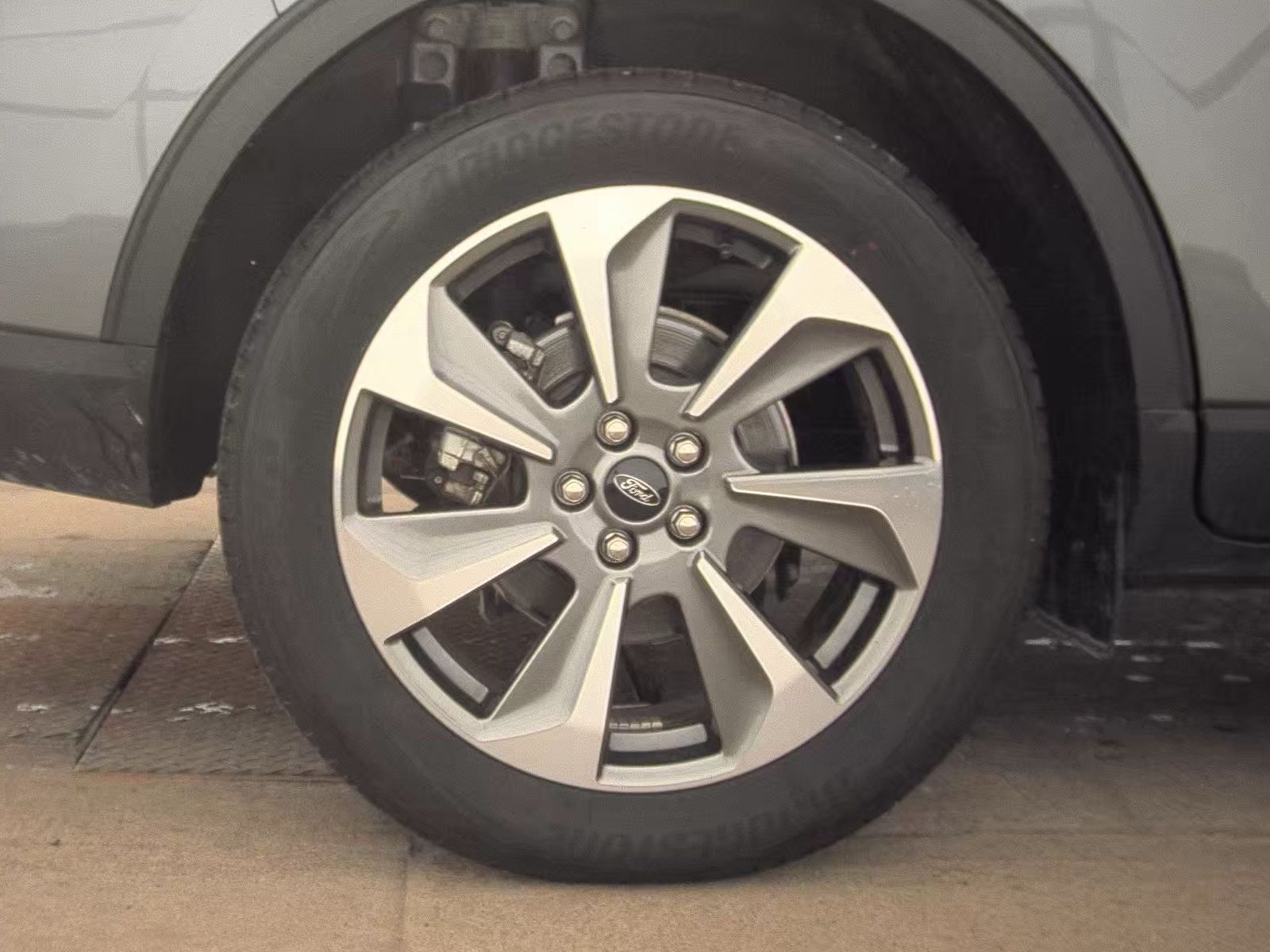 2025 Ford Escape Hybrid Platinum AWD