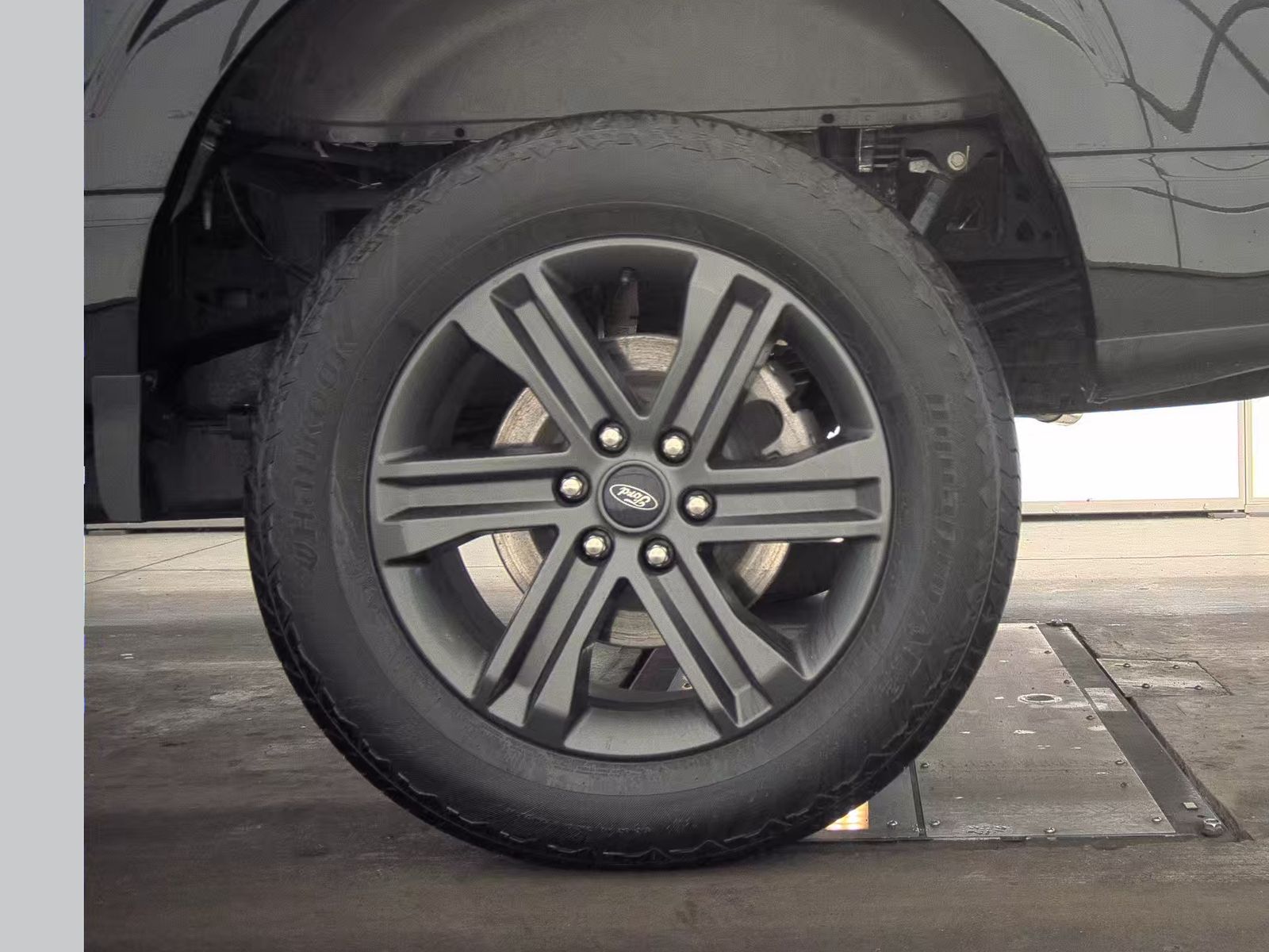 2023 Ford F-150 Hybrid XLT AWD