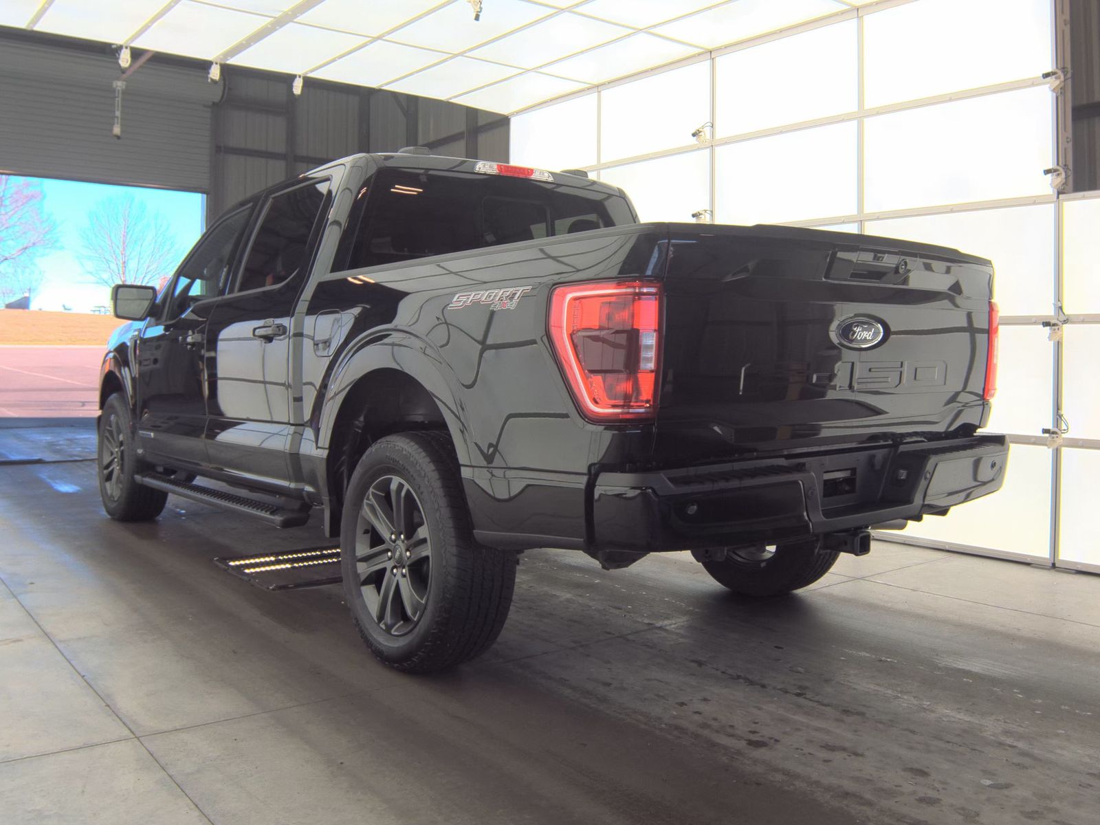 2023 Ford F-150 Hybrid XLT AWD