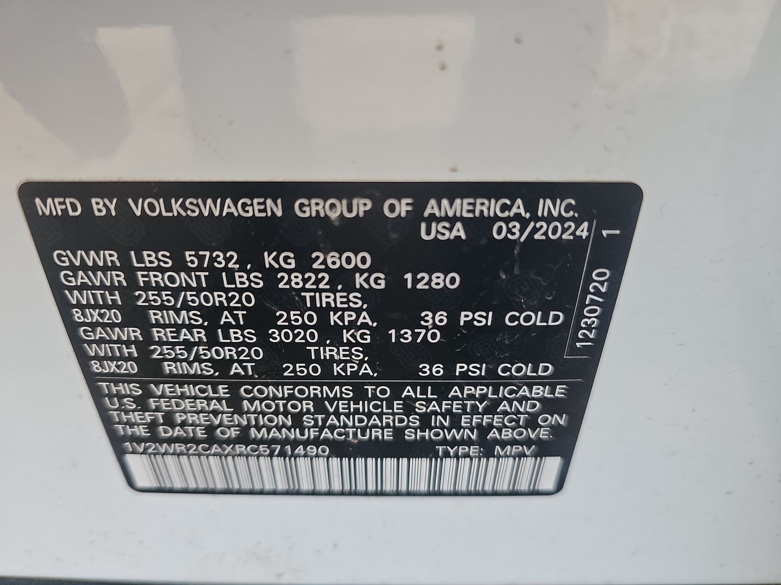 2024 Volkswagen Atlas 2.0T SE FWD