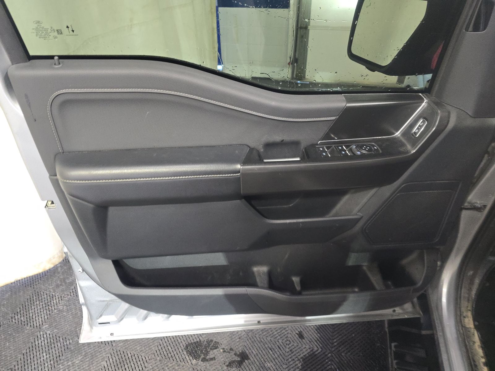 2024 Ford F-150 XLT AWD