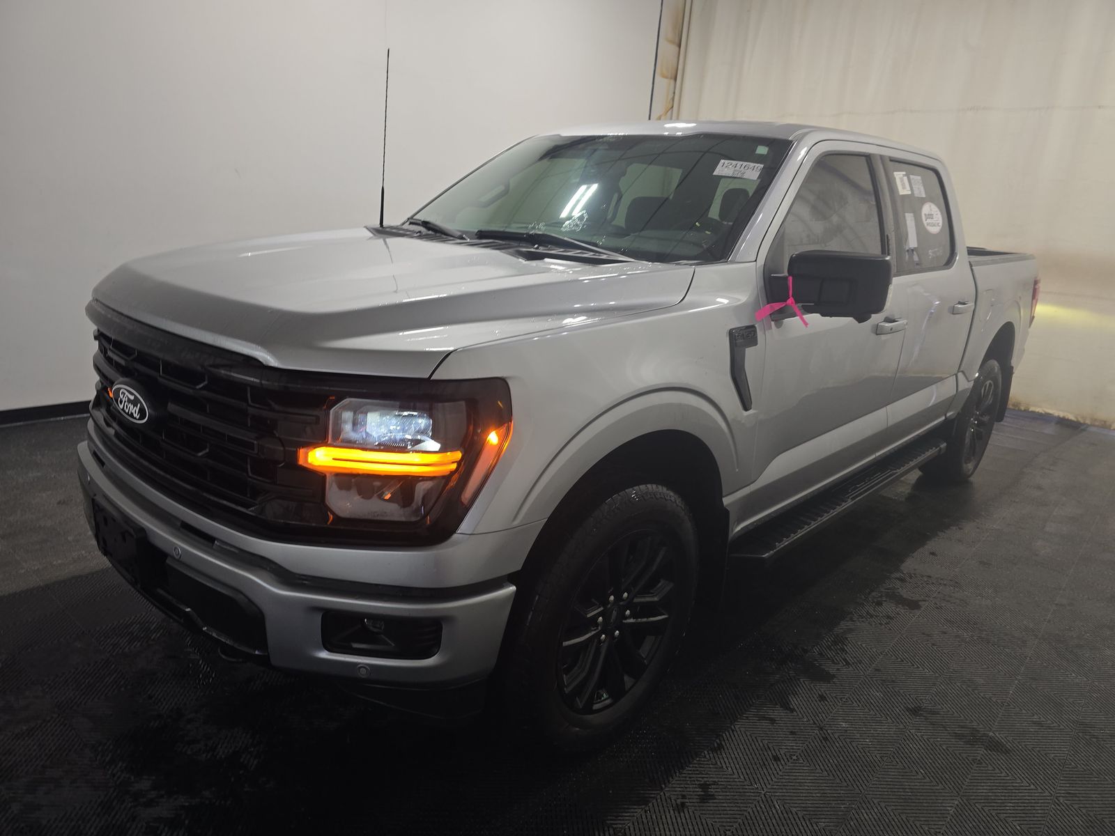2024 Ford F-150 XLT AWD