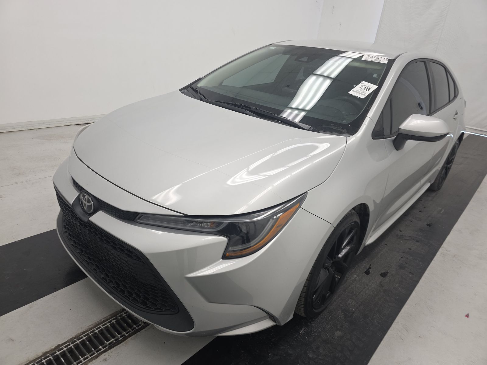 2022 Toyota Corolla LE FWD