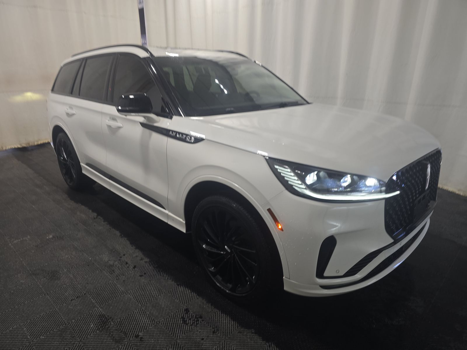 2025 Lincoln Aviator Reserve AWD