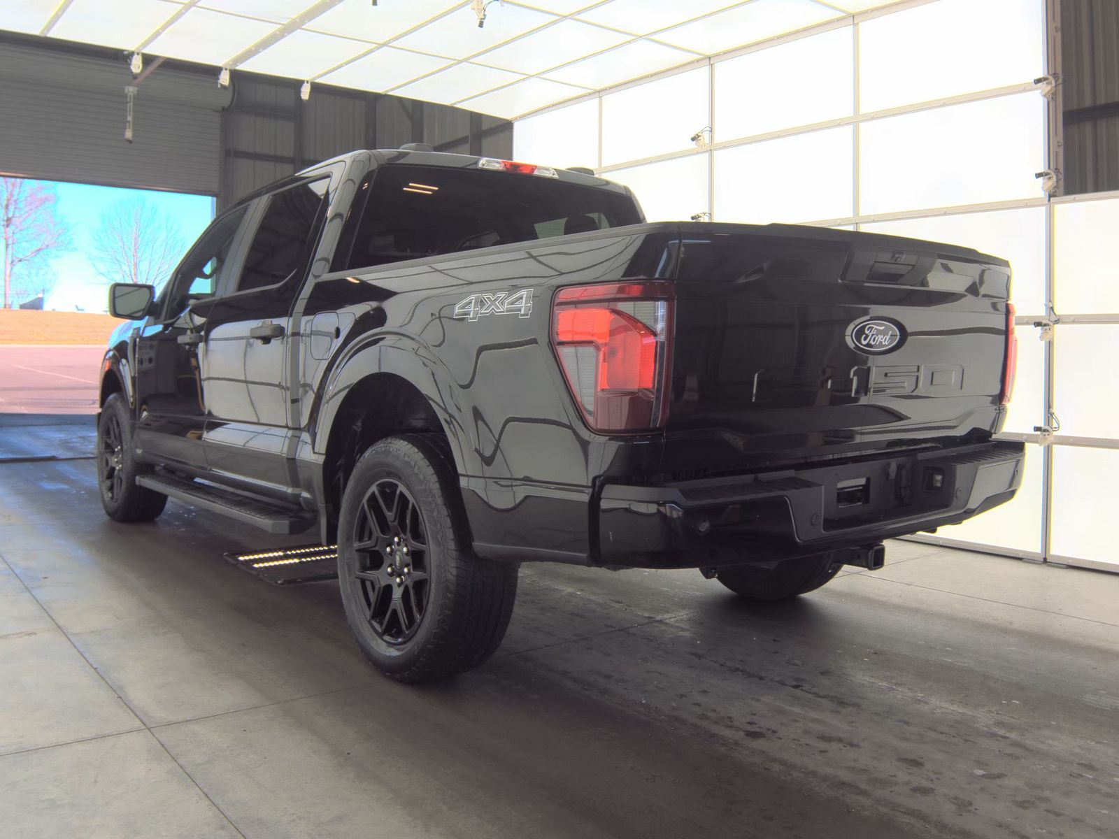 2024 Ford F-150 STX AWD