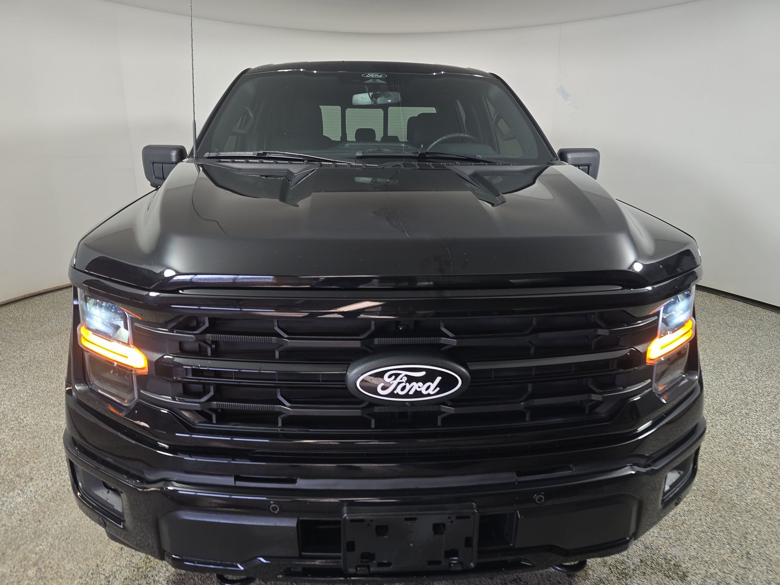 2024 Ford F-150 XLT AWD