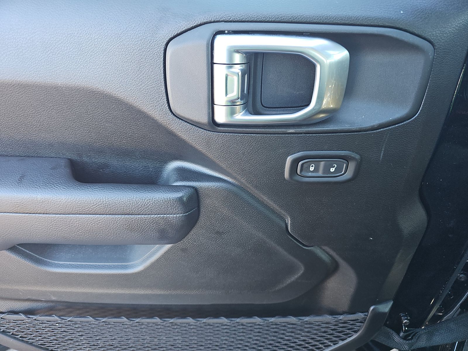 2025 Jeep Wrangler Sport AWD