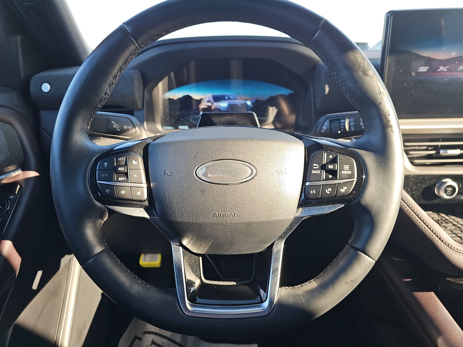 2025 Ford Explorer Platinum AWD