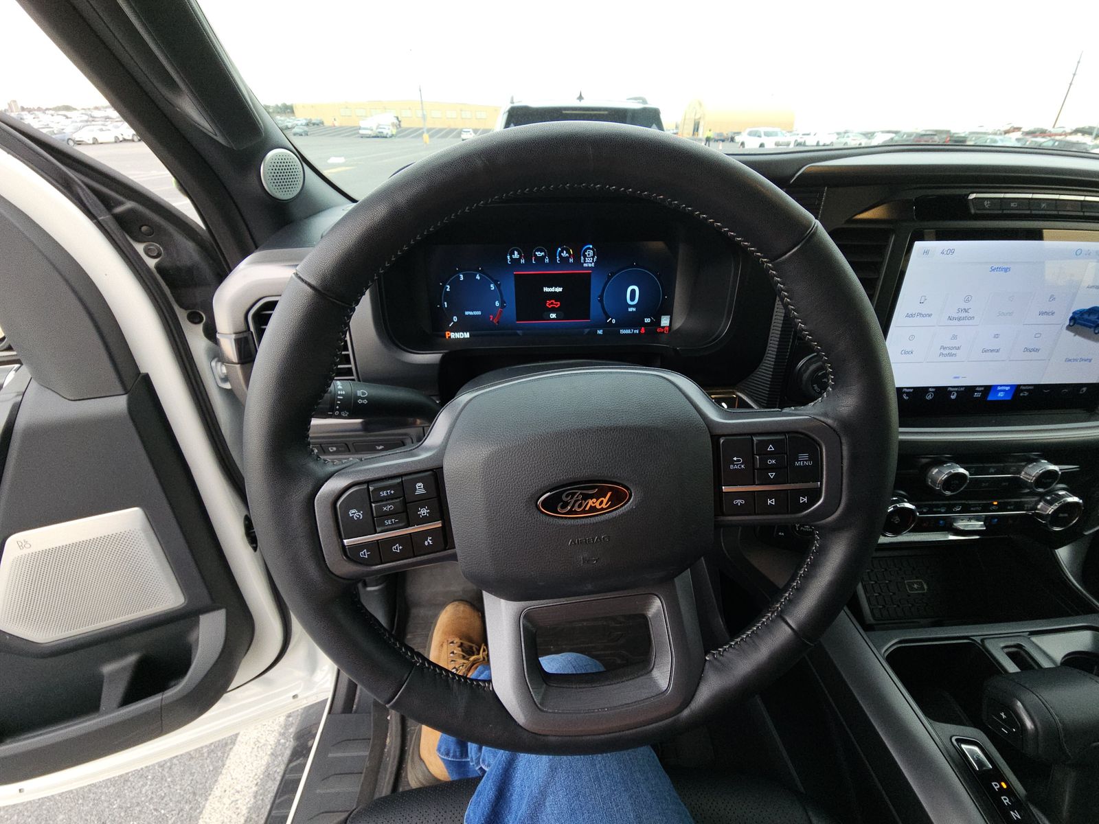 2024 Ford F-150 Hybrid Lariat AWD