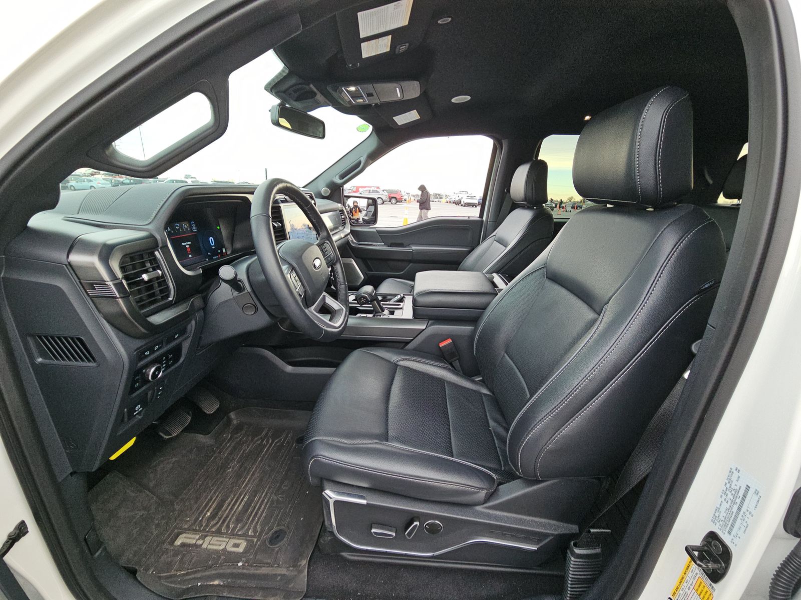 2024 Ford F-150 Hybrid Lariat AWD