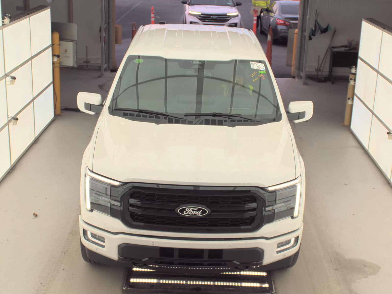 2024 Ford F-150 Hybrid Lariat AWD