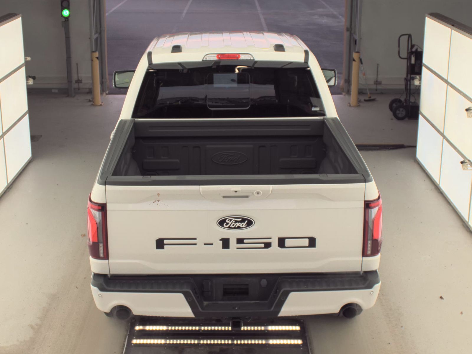 2024 Ford F-150 Hybrid Lariat AWD