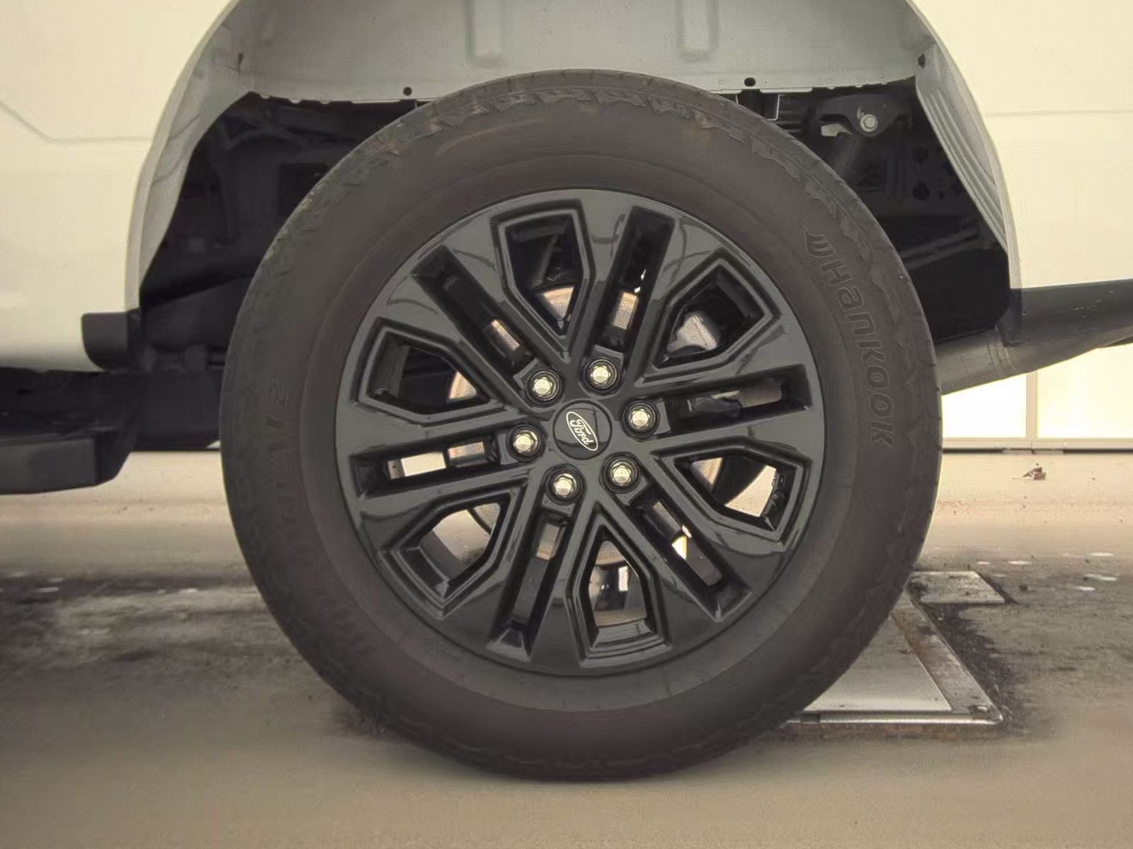 2024 Ford F-150 Hybrid Lariat AWD