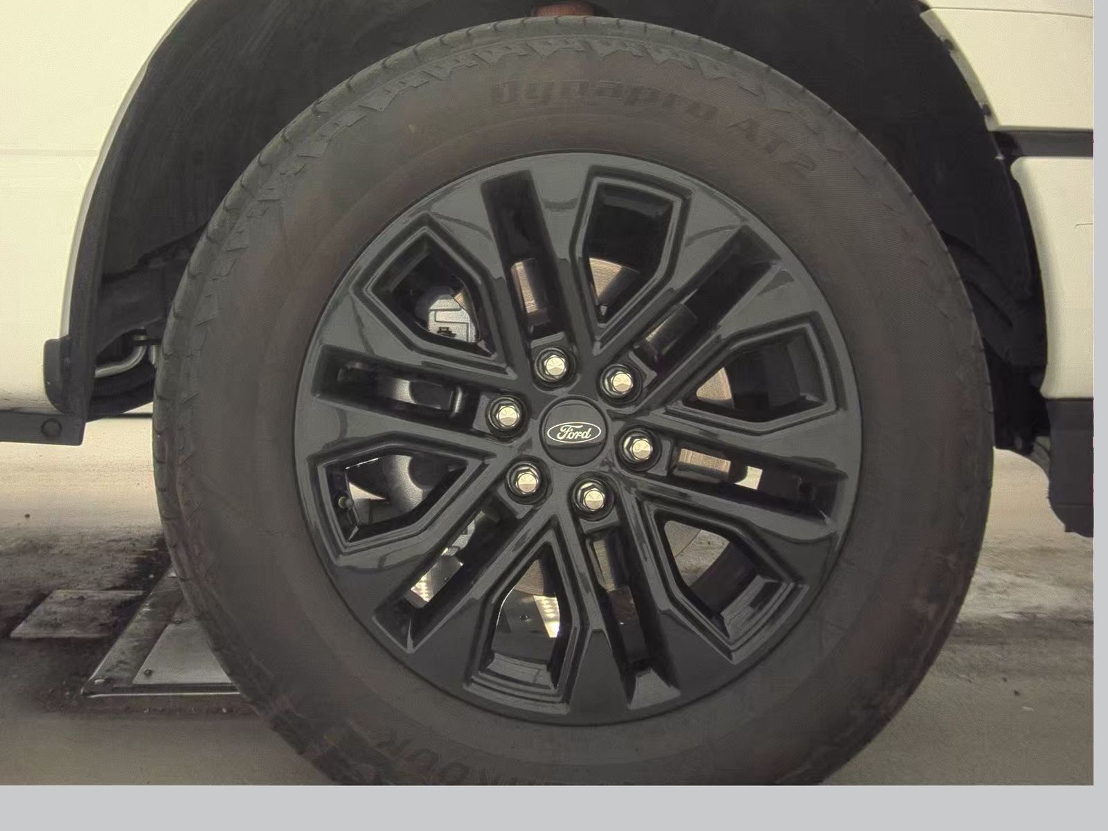 2024 Ford F-150 Hybrid Lariat AWD