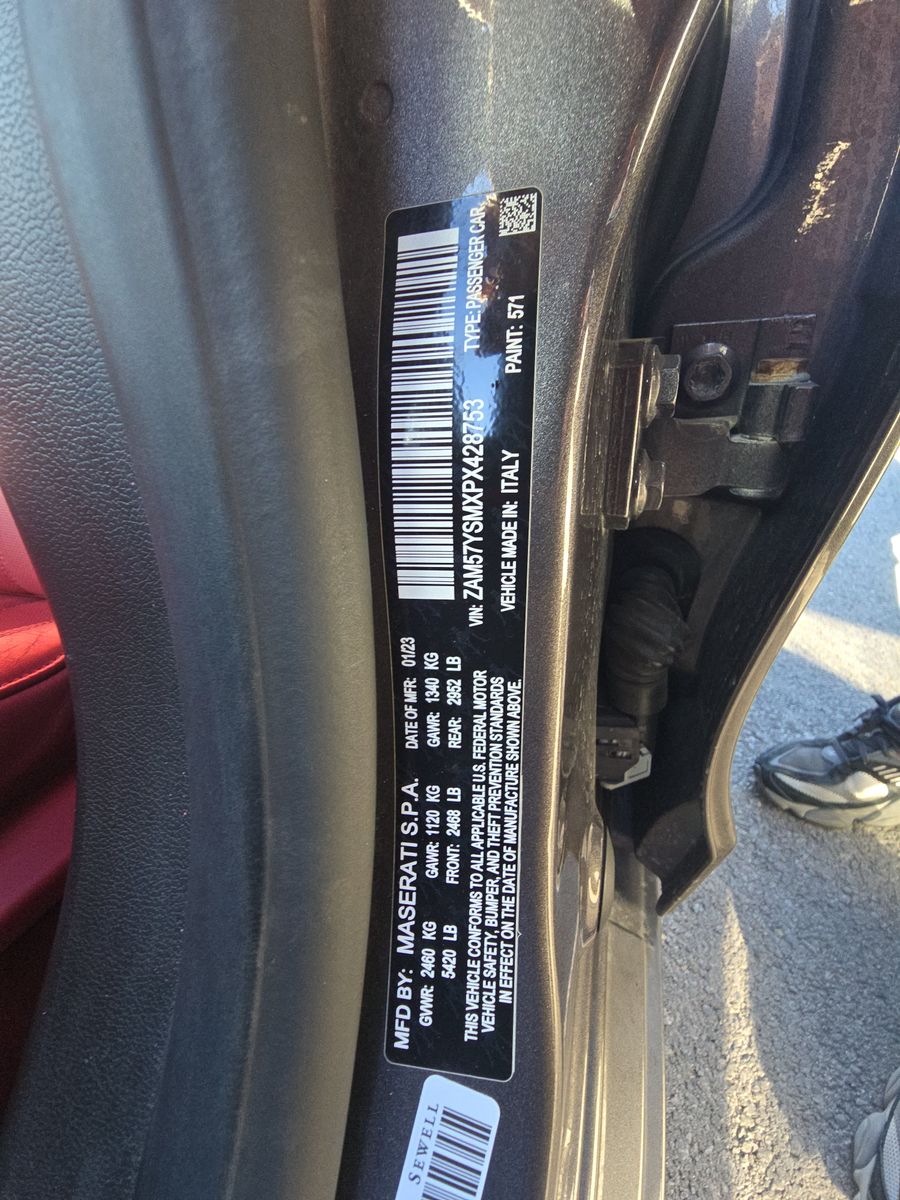 2023 Maserati Ghibli Modena FWD