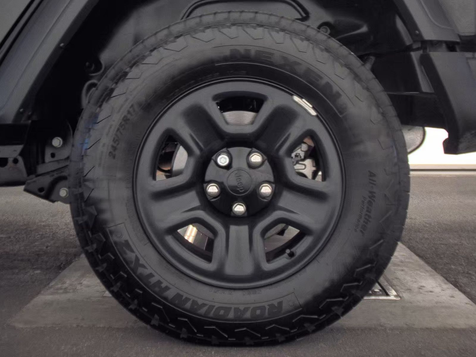 2025 Jeep Wrangler Sport AWD