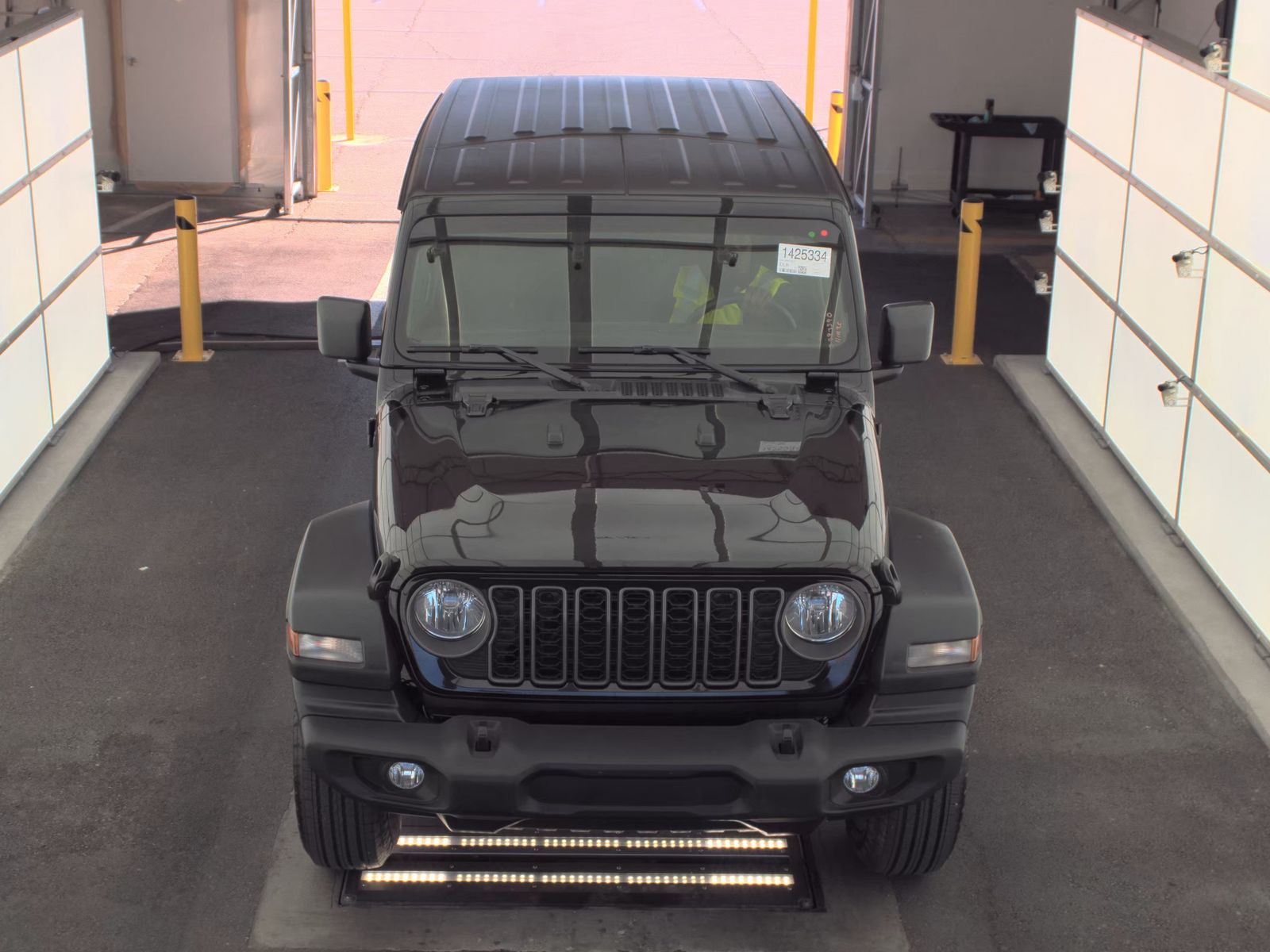 2025 Jeep Wrangler Sport AWD