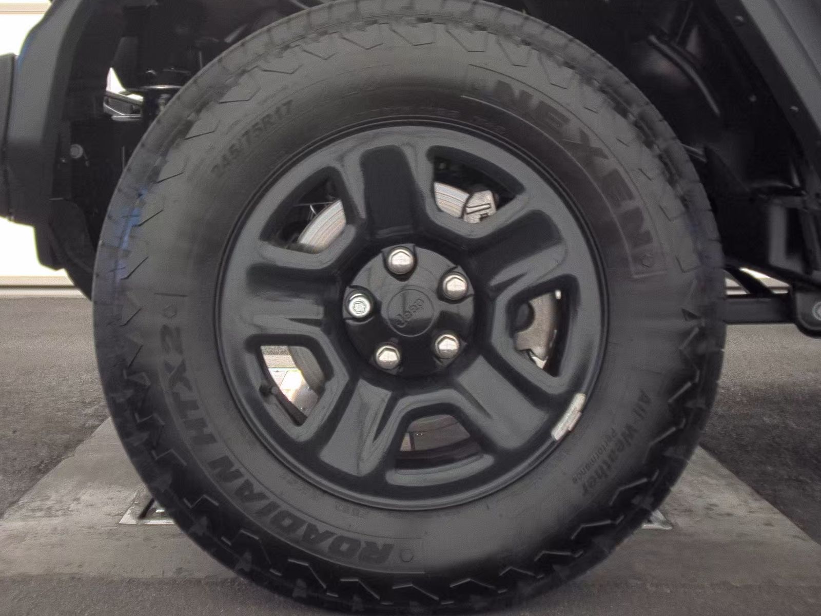 2025 Jeep Wrangler Sport AWD