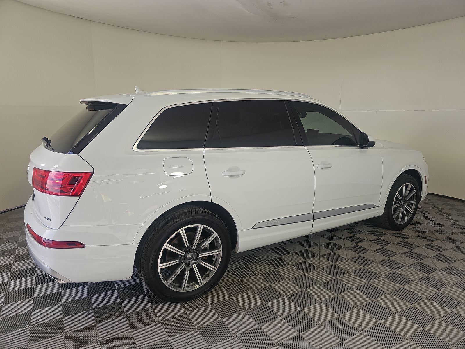 2019 Audi Q7 2.0T Premium Plus AWD
