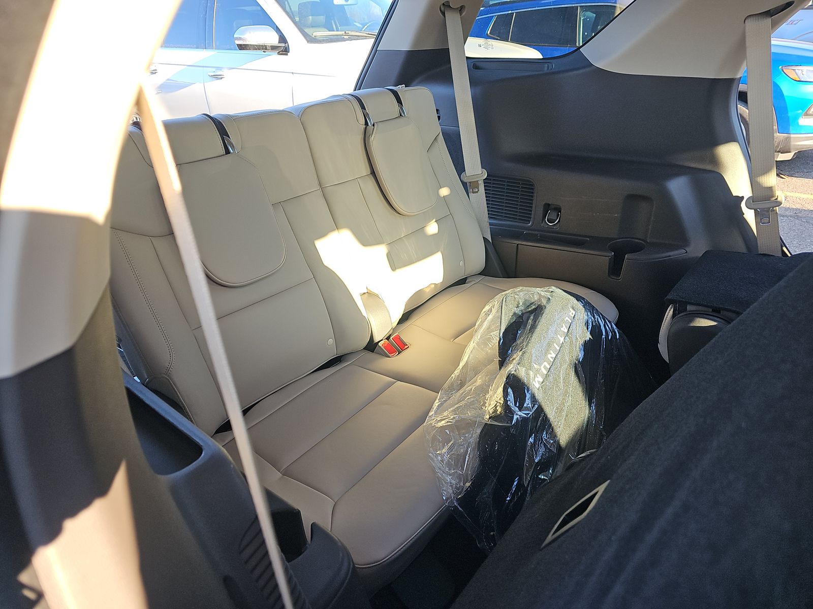 2023 Ford Explorer Platinum AWD