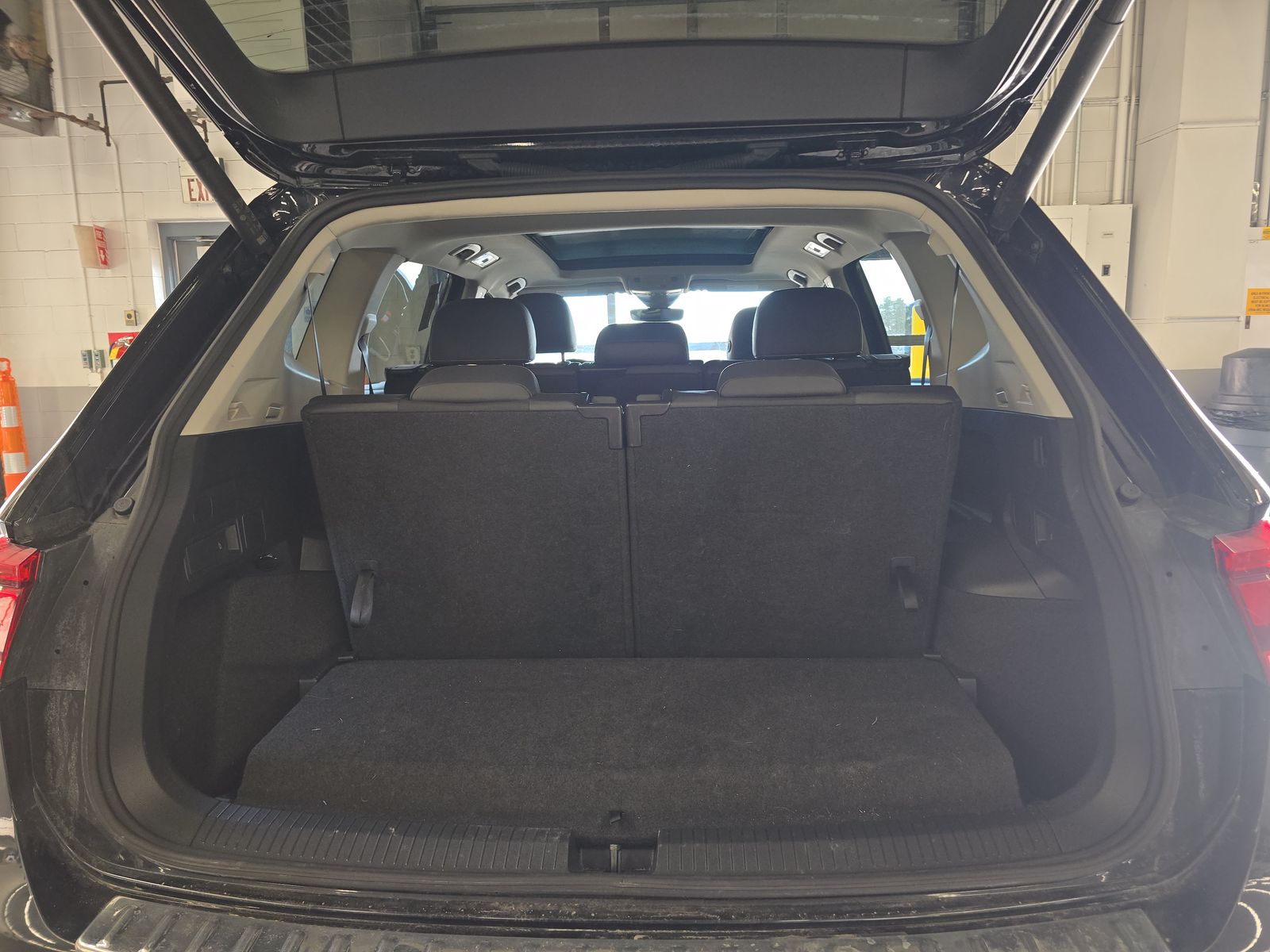 2024 Volkswagen Tiguan 2.0T Wolfsburg Edition FWD