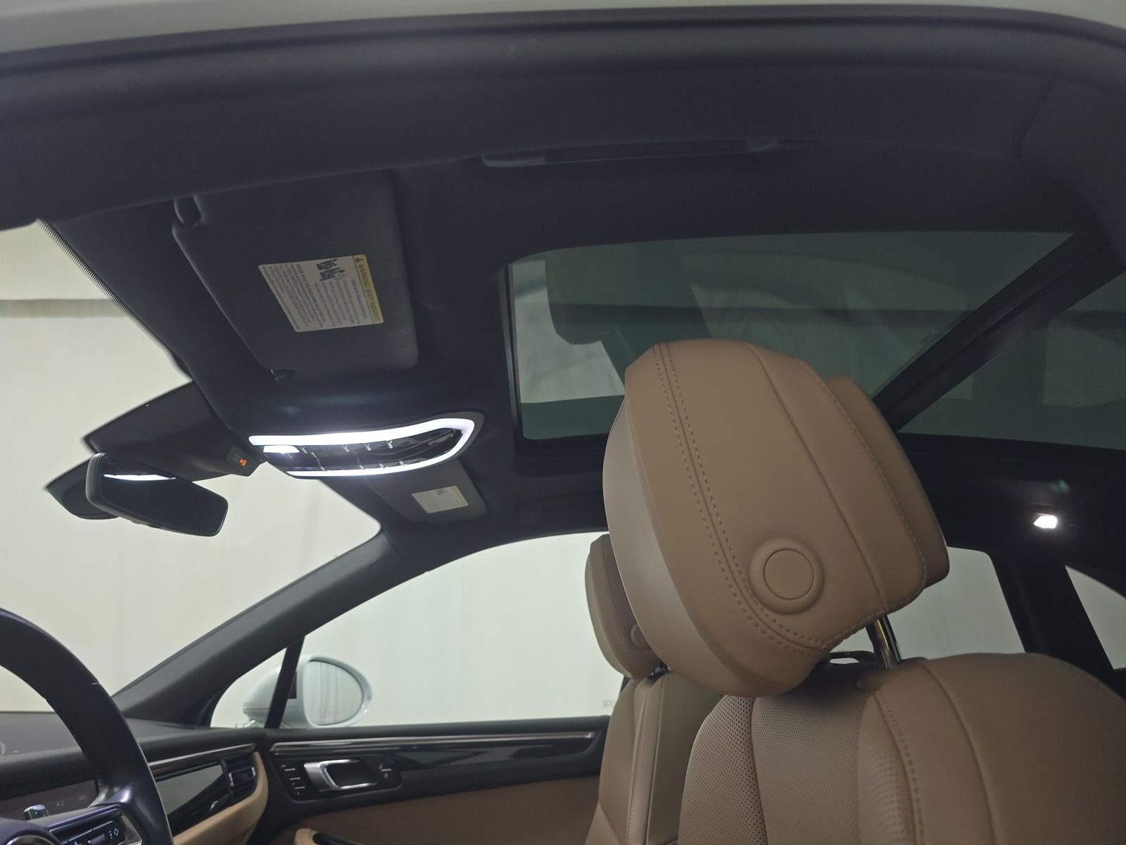 2023 Porsche Macan Base AWD