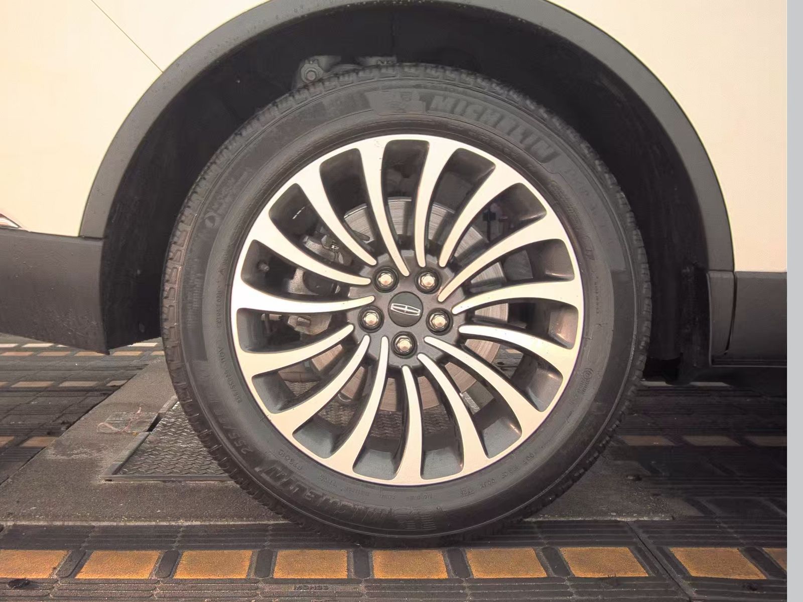 2023 Lincoln Aviator Reserve RWD