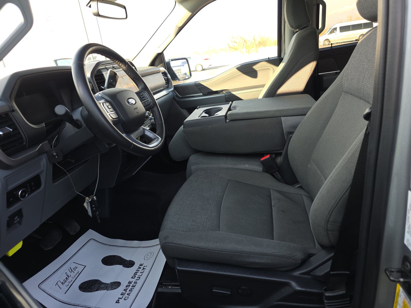 2024 Ford F-150 XLT AWD