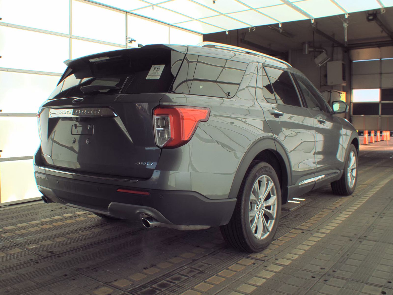 2023 Ford Explorer Limited AWD