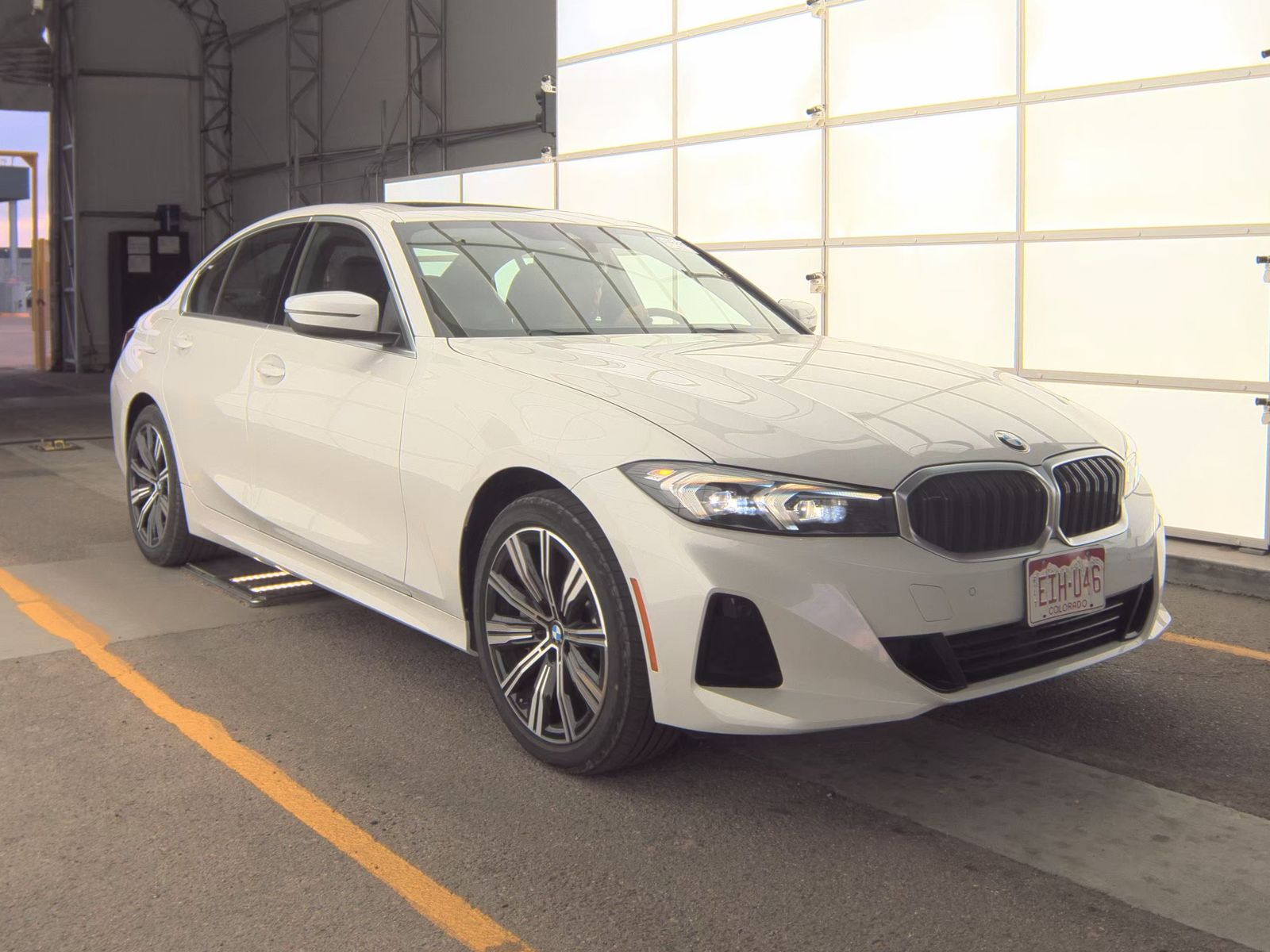 2025 BMW 3 Series 330i xDrive AWD