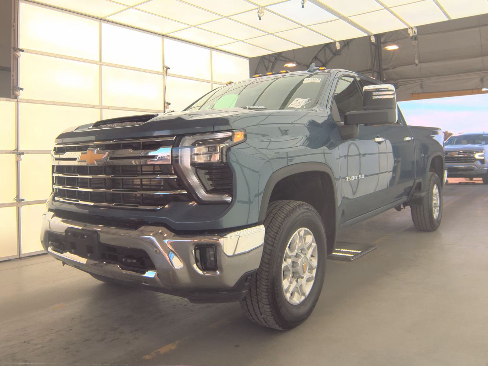 2025 Chevrolet Silverado 3500HD LTZ AWD