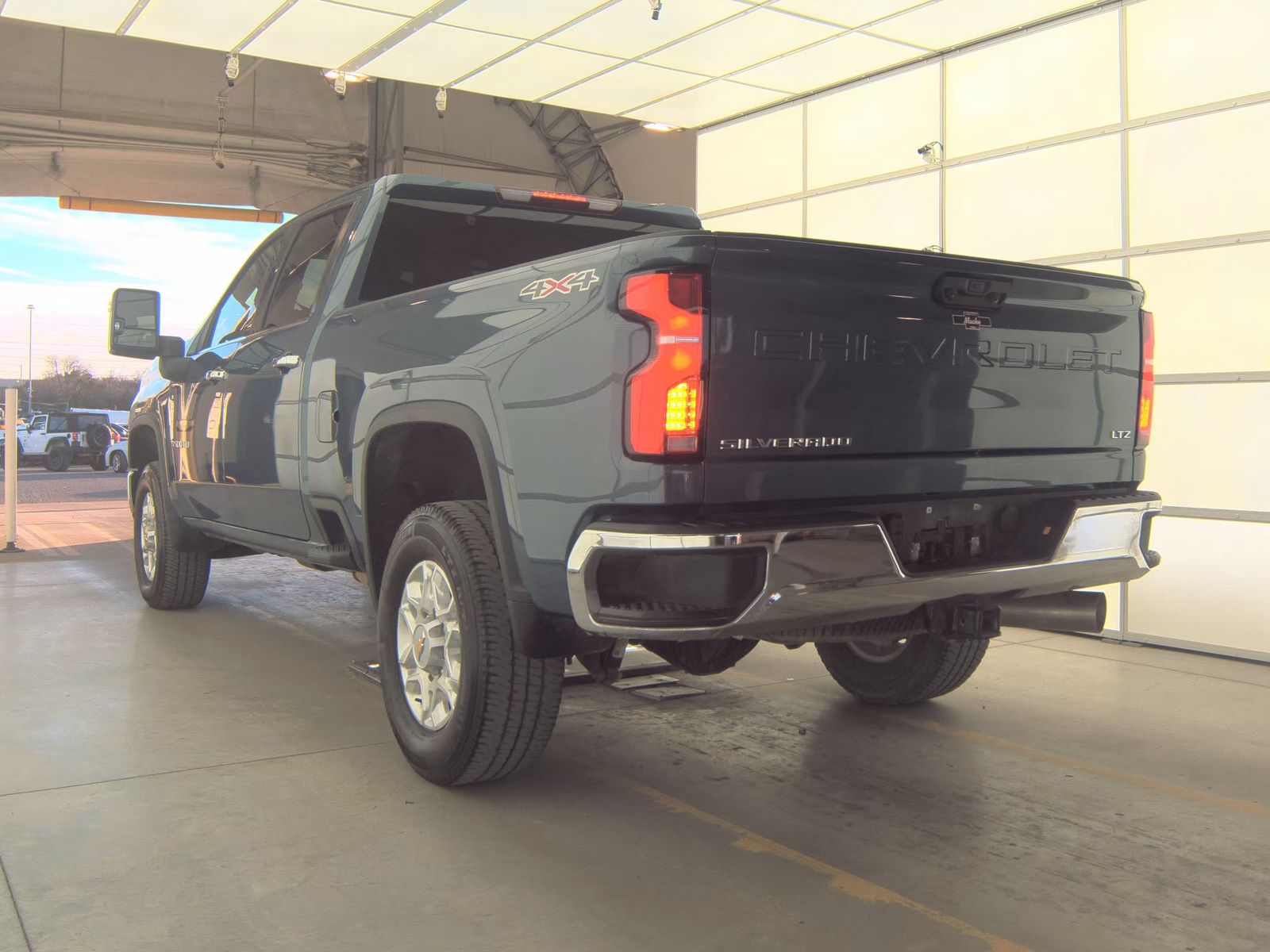 2025 Chevrolet Silverado 3500HD LTZ AWD