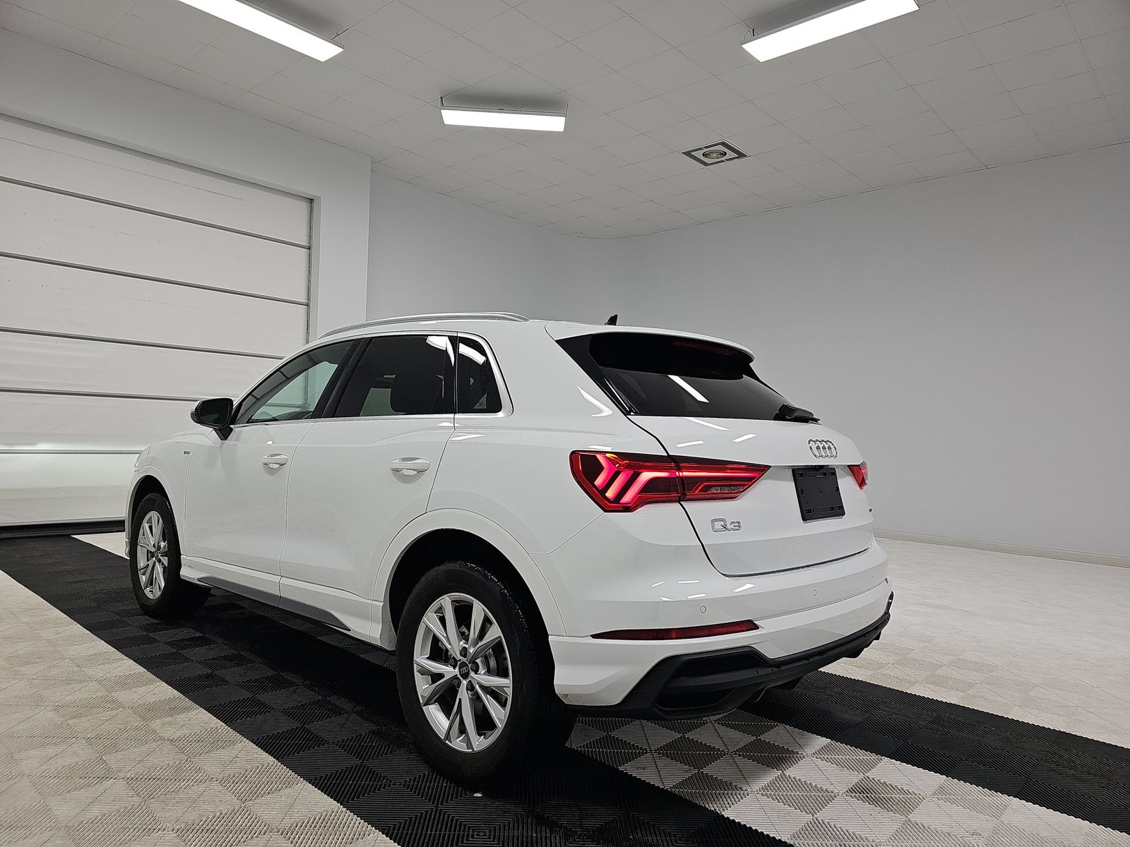 2025 Audi Q3 S line Premium AWD