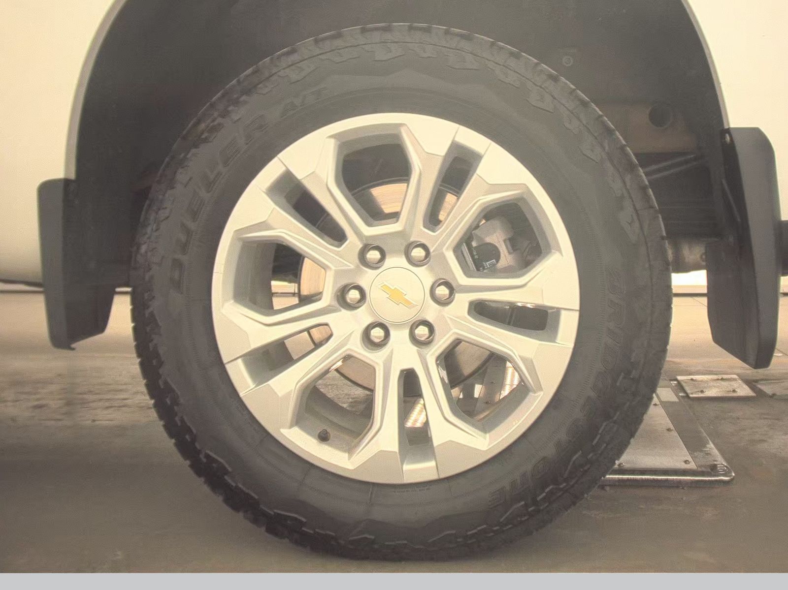 2025 Chevrolet Silverado 1500 LTZ AWD