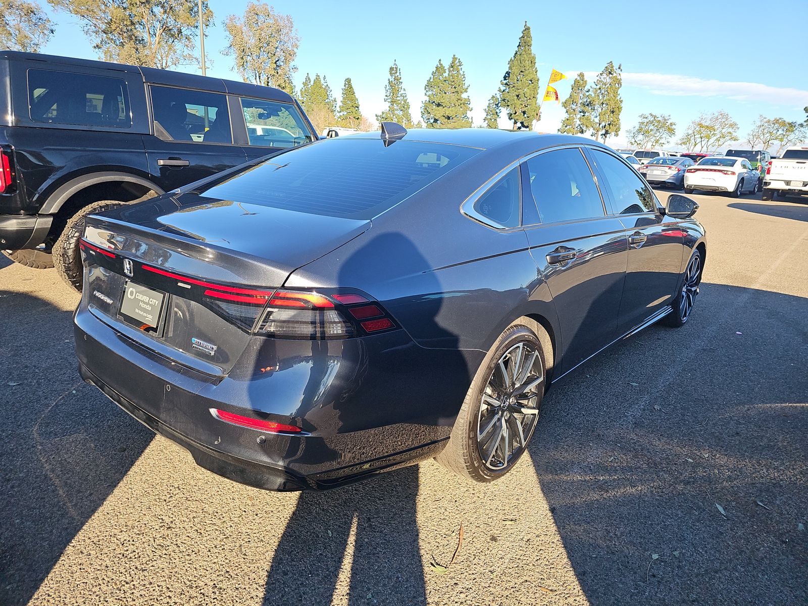 2023 Honda Accord Hybrid Touring FWD