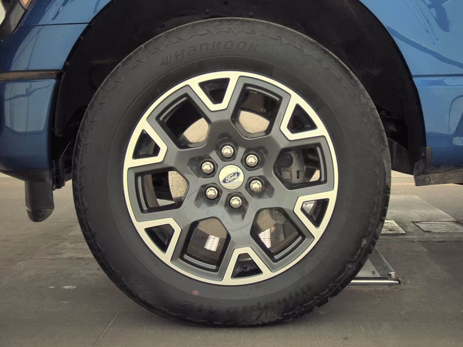 2024 Ford F-150 STX AWD