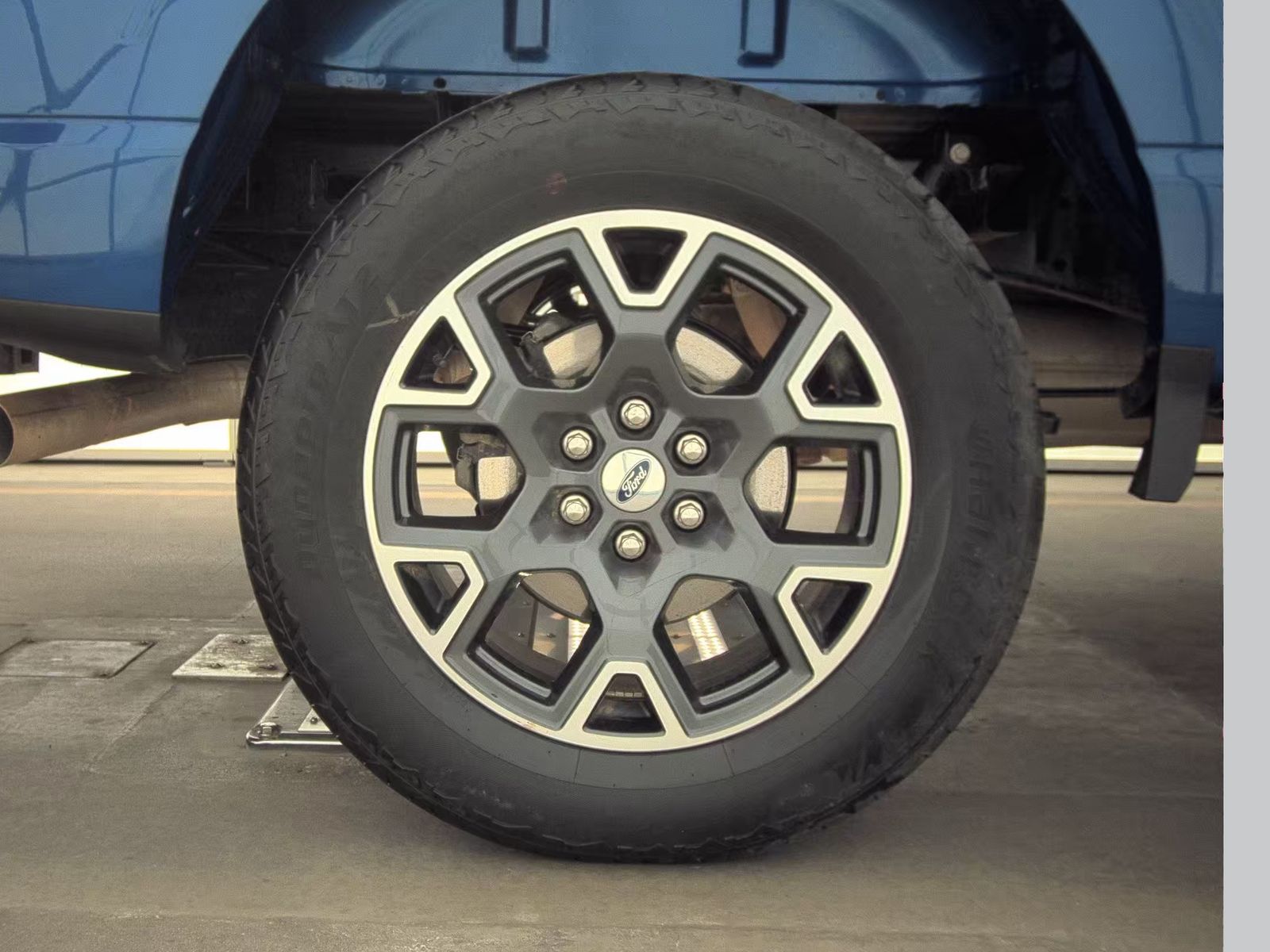 2024 Ford F-150 STX AWD