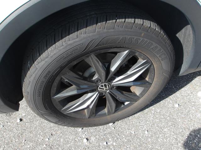 2024 Volkswagen Tiguan 2.0T SE FWD