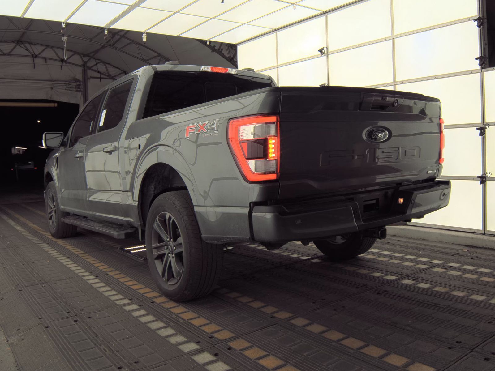 2022 Ford F-150 Lariat AWD