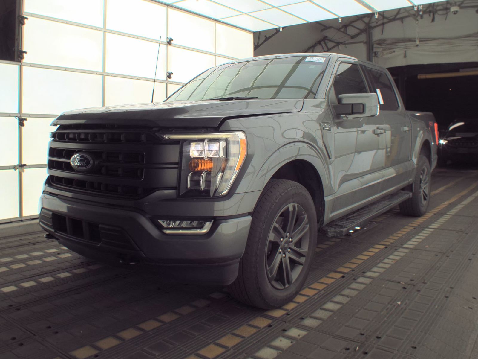 2022 Ford F-150 Lariat AWD