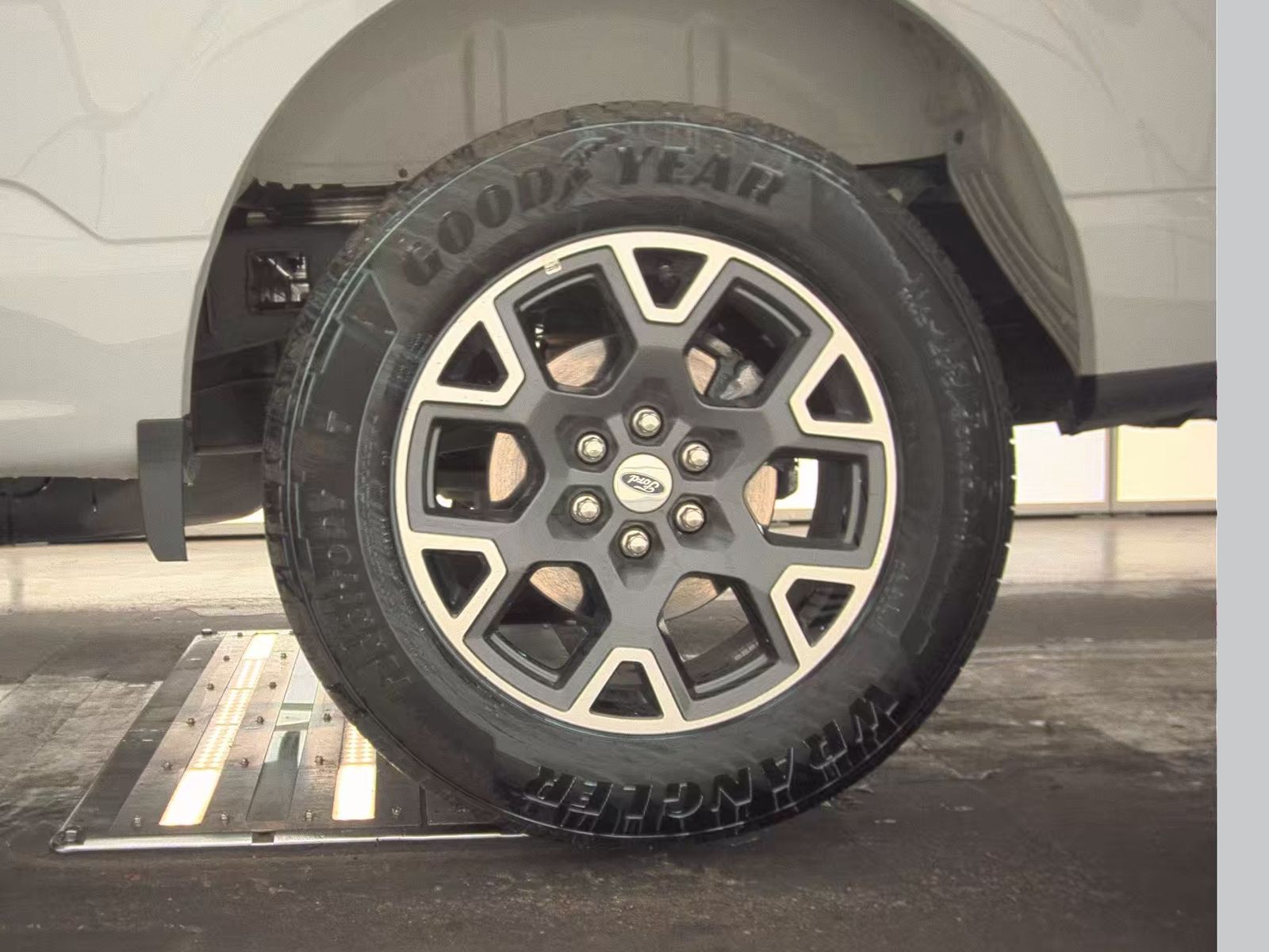 2024 Ford F-150 STX RWD