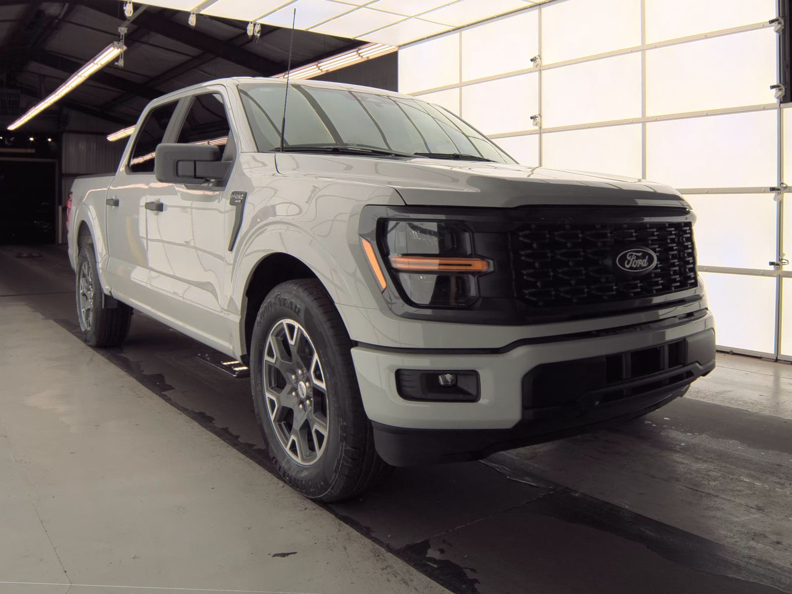 2024 Ford F-150 STX RWD