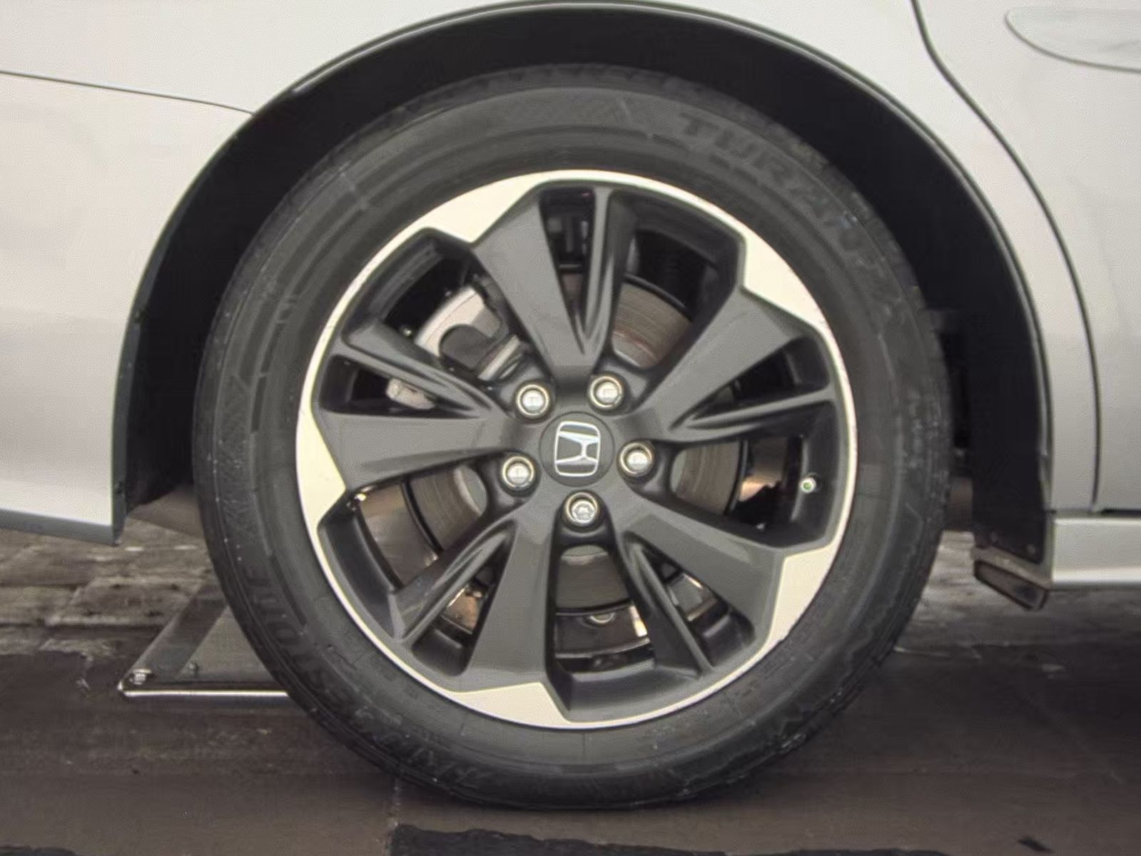 2024 Honda Odyssey Elite FWD