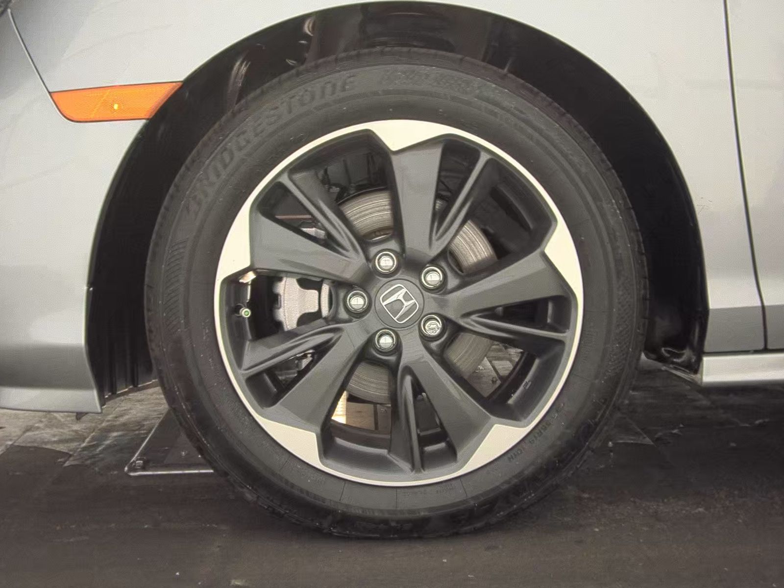 2024 Honda Odyssey Elite FWD