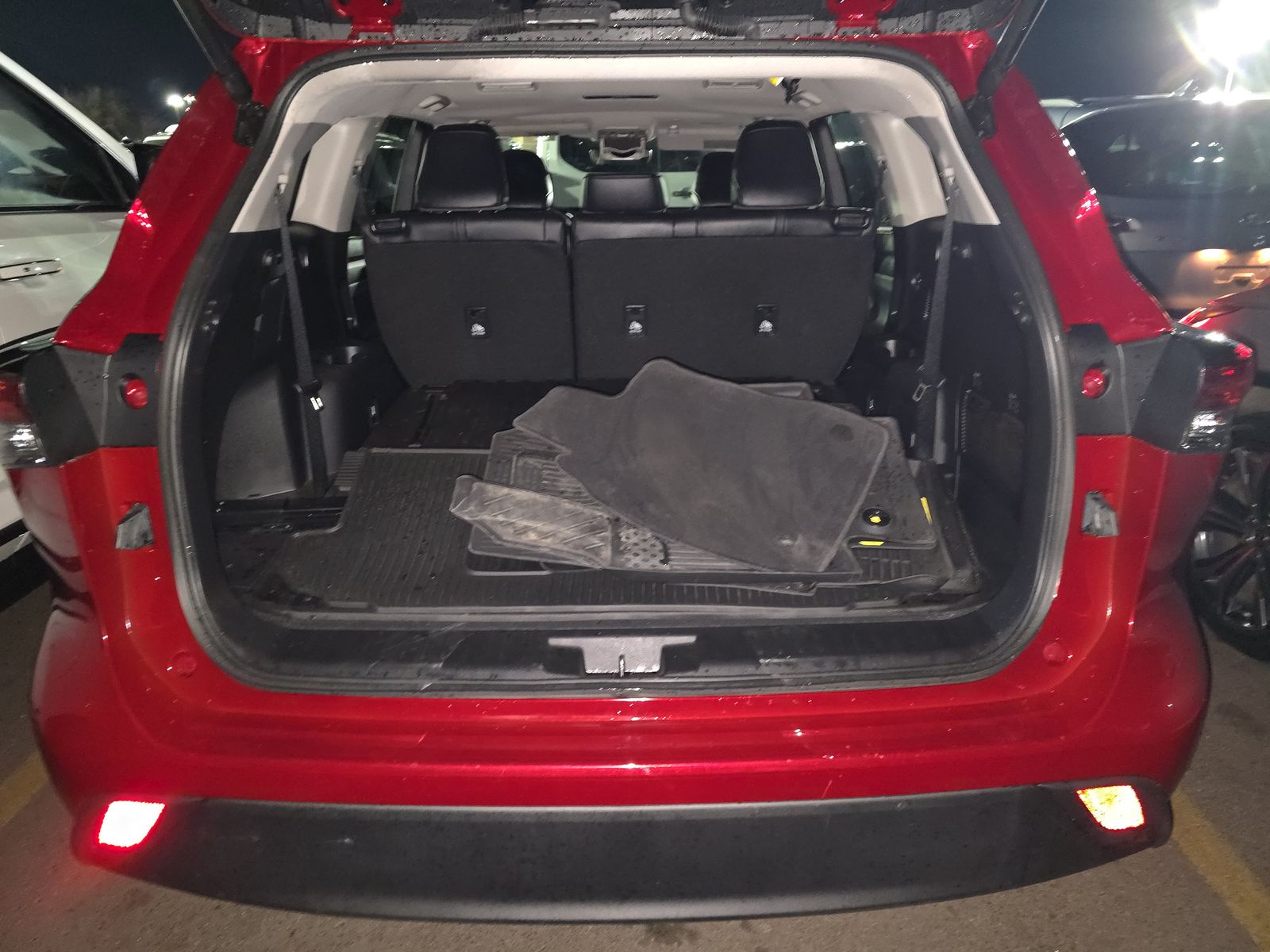 2025 Toyota Highlander XLE FWD